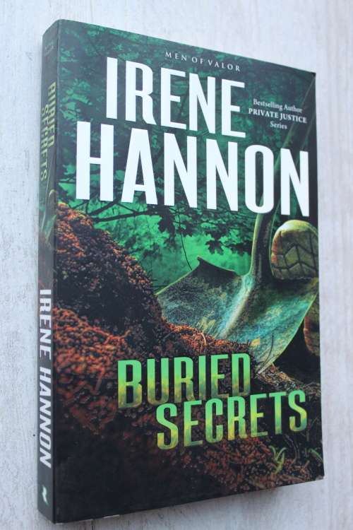 Buried secrets -  Irene Hannon