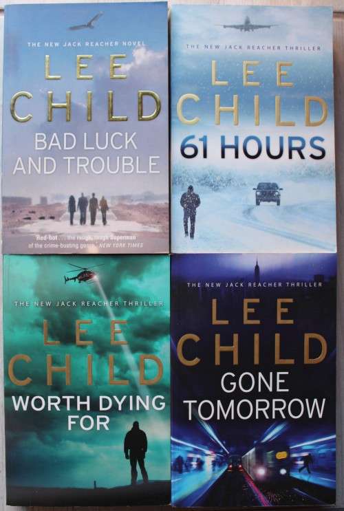 11 x Lee Child books in good condition
