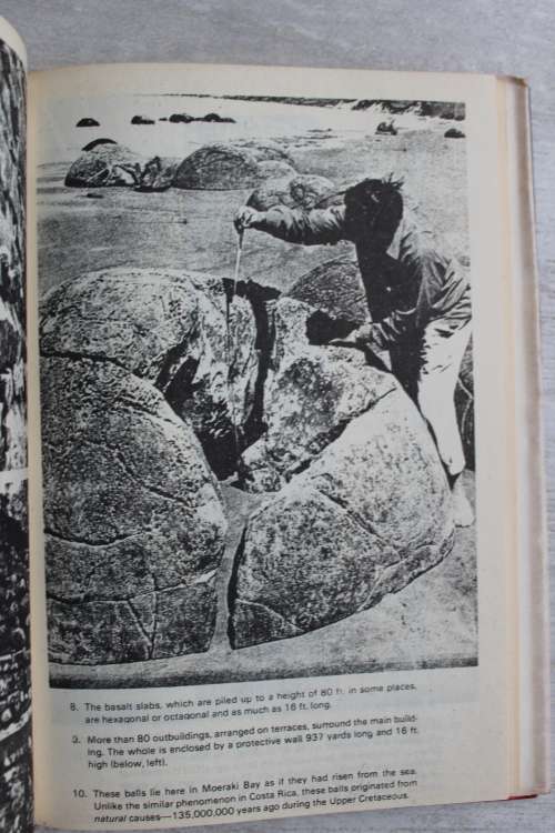 The Gold of the Gods  Erich von Däniken