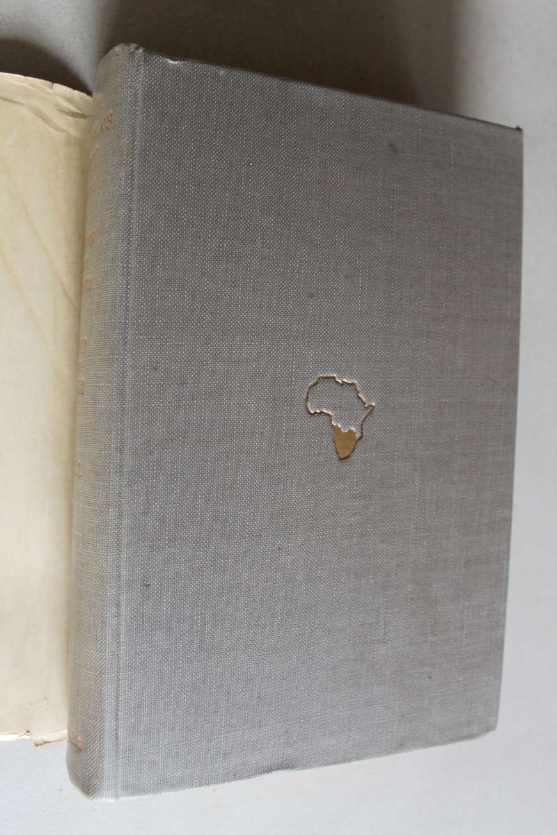 BIRDS OF THE SOUTHERN THIRD OF AFRICA series two volumes 1 & 2