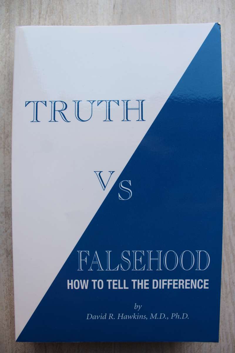 Truth vs Falsehood- How to tell the differnece / Hawkins