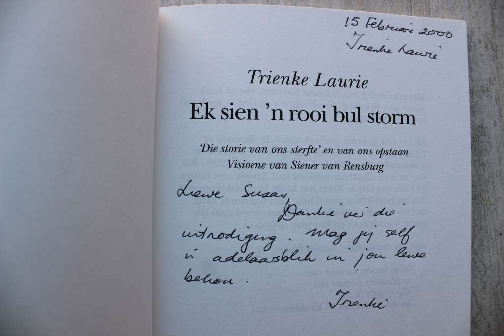 GETEKEN: Ek Sien `n Rooi Bul Storm - Trienke Laurie