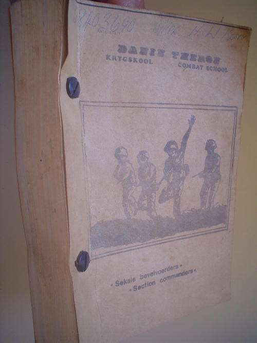 Danie Theron Krygskool / Combat School handleiding