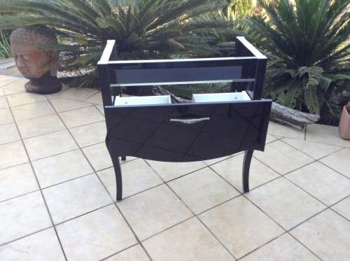 Stunning gloss black basin cabinet