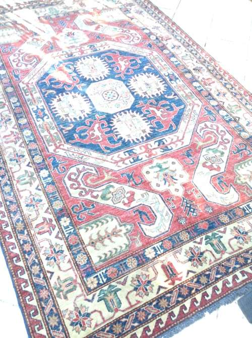 Stunning Kazak Persian handknotted