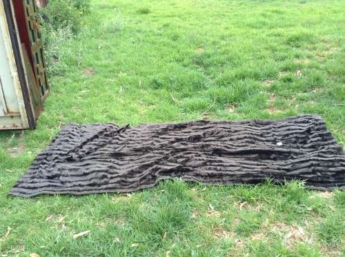 stunning chocolate brown faux fur blanket