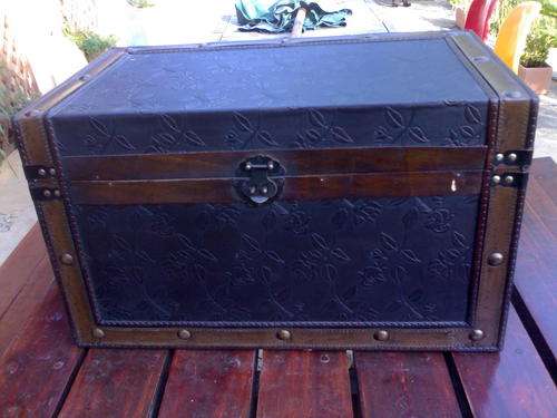 Stunning wood with leather pieces storage box great size!!