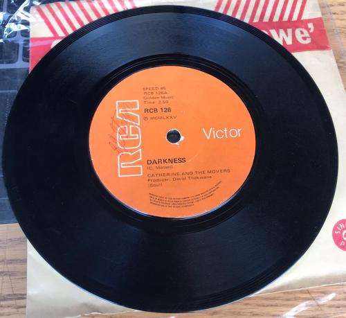 CATHERINE AND THE MOVERS (SCARCE) ~ DARKNESS / TEARDROPS [7 SINGLE 45]  (1975) SA Press VG+