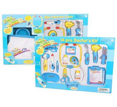 DOCTOR PRETEND PLAY SET