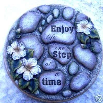 SPECIAL INTRO PRICE! 25cm Cobblestone-effect Foot Print Garden Stone decor - crafted in SA