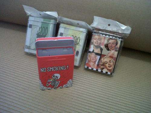 Fun Cigarette Box Holder
