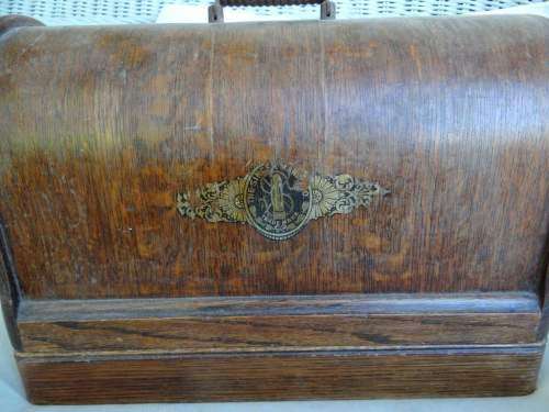 SINGER Sewing Machine 1918 Vintage