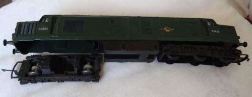 Triang SW Railways Locomotive R751