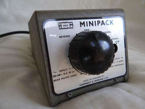 Hammant and Morgan MiniPack 12V Power Supply