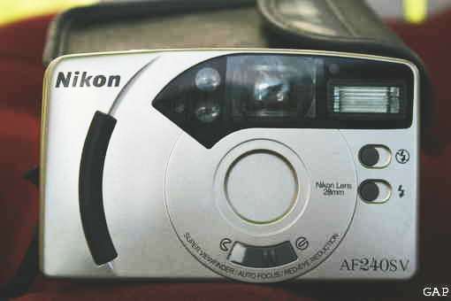 Nikon AF 240 SV Film Camera with 28mm Wide Angle Lens