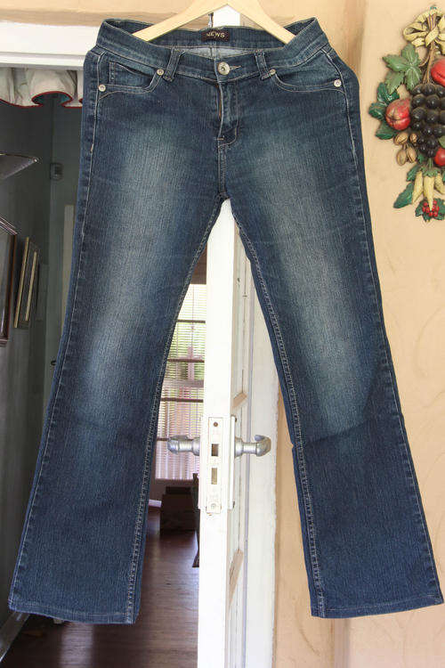 News jeans size 10.