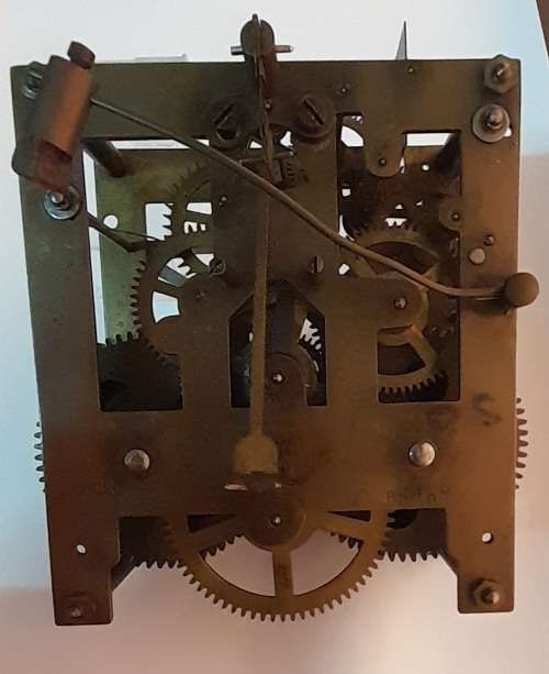 Vintage Mechanical Wall Clock Movement.  Working (06-15)