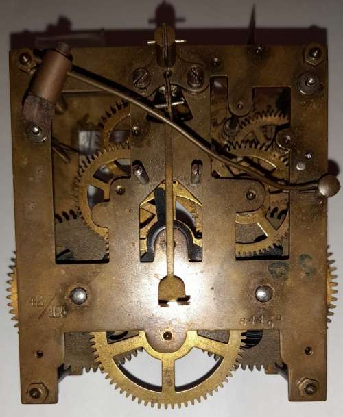 Vintage Mechanical Wall Clock Movement.  Working (06-15)