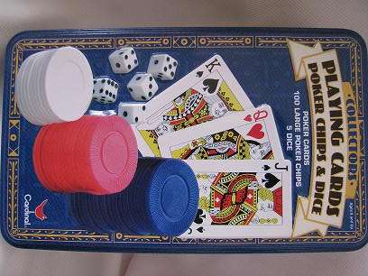 COLLECTORS TIN WITH PLAYING CARDS, POKER CHIPS & 5 DICES