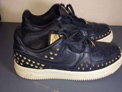 Nike Air Force 1 Low Star-Studded