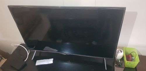 Samsung 49` Smart UHD TV