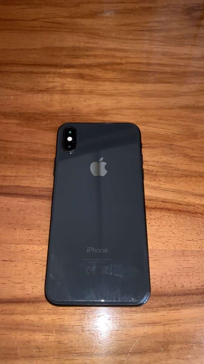 Iphone XS 64gb - Read Description