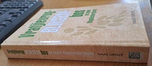 Vratjievrug-bliksem-bos en ander Magaliesbergbome