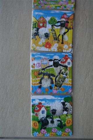 Shaun the sheep puzzle, 3 per pack, 14 x 14 cm
