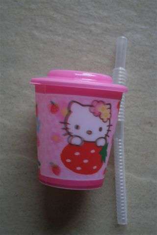 Hello kitty Drinking glass/ cup with straw 8.5cm