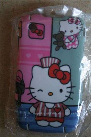 Hello Kitty  Plastic Cover for Blackberry 8520/9300, only R25, was R40