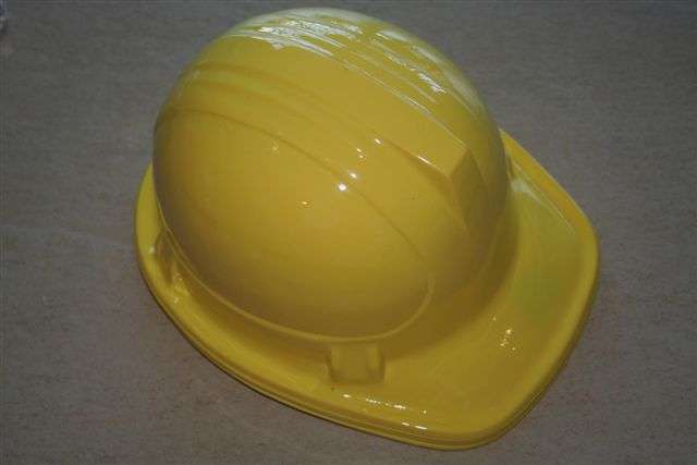 Plastic construction builder hat, perfect for your  kids party