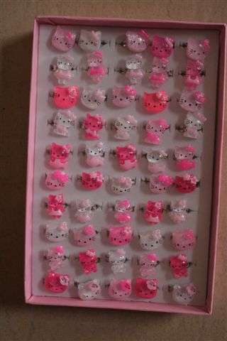 Hello kitty ring, perfect for a party favour