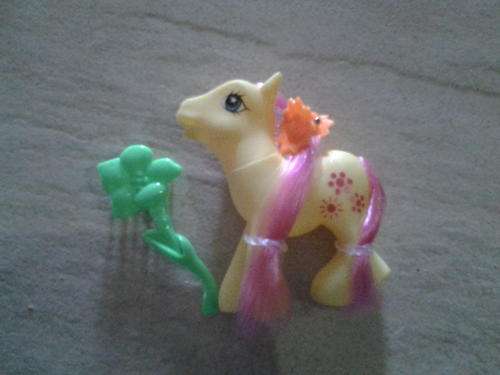 Lovely horse, perfect for my little pony party, 7cm, perfect party favor