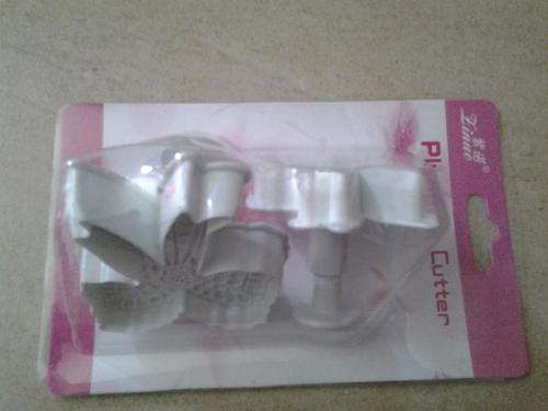 Bow Fondant plunger Cutter