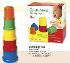 On u mind  stacking cups