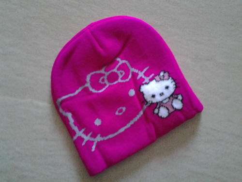 Hello kitty knitted hat/beanie