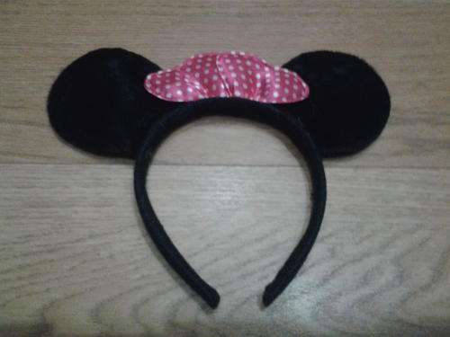 Minnie mouse ears, perfect for a party or concert