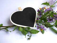 Small heart black board with peg