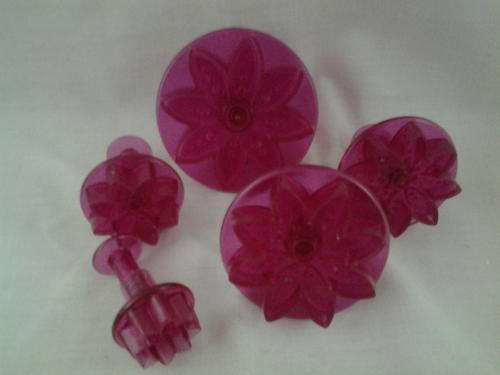 Veined flower Fondant plunger Cutter set of 5