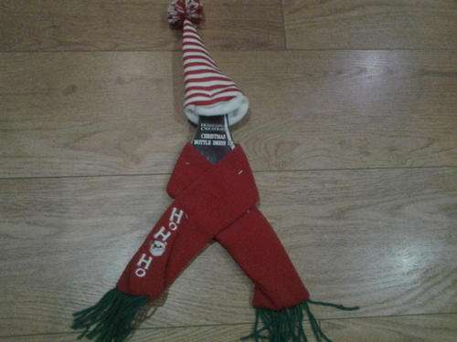 Homespun creations christmas bottle dress up         Only R5, was R30