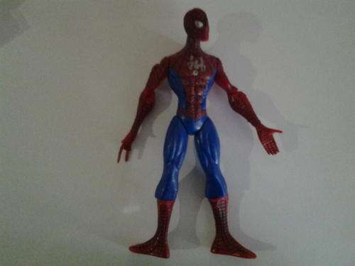 Spiderman plastic figurines, perfect for cake toppers  12cm