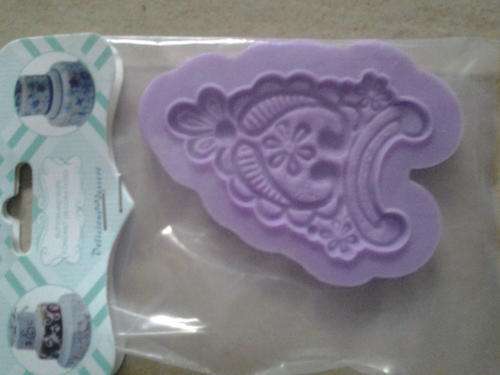 Border Silicone fondant / sugarpaste mould