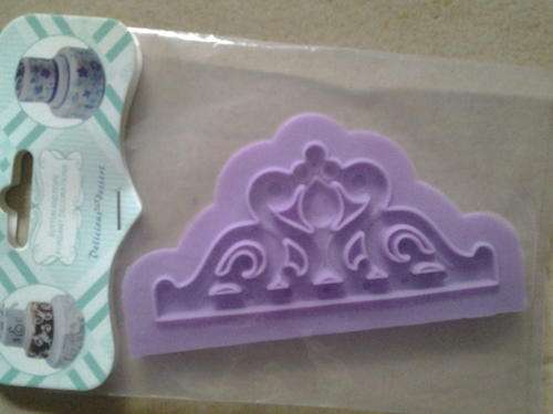 Border Silicone fondant / sugarpaste mould