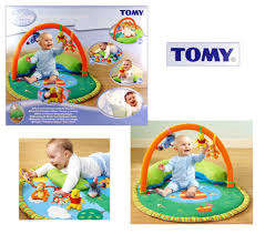 Tomy Winnie the pooh and friends grow with me play gym