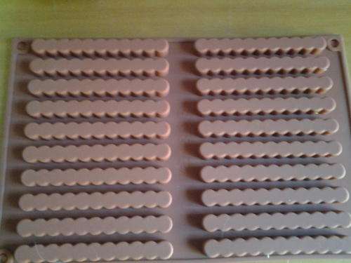 silicone fondant / sugarpaste  mould