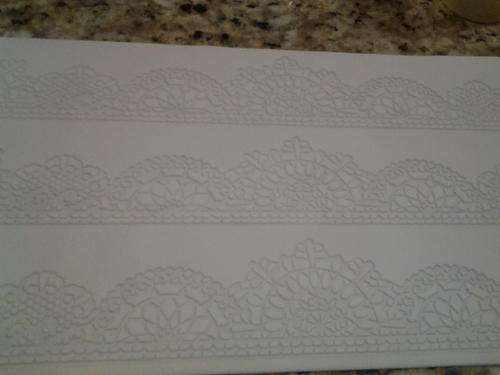 Fondant mat to create sugar laces