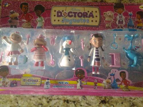 Doc mcstuffin gurine set of 8-  10cm - can work as caketopper