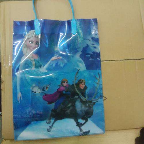 Frozen giftbag, perfect for kiddies parties, loot bag, 18x23cm