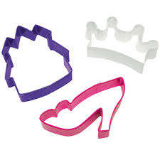 cookie cutter metal, shoe, crown, castle