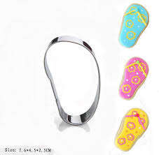Sandal  cookie cutter metal. 7.5x4.5cm